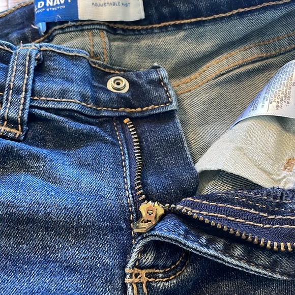Old Navy Jeans - Picture 4 of 7